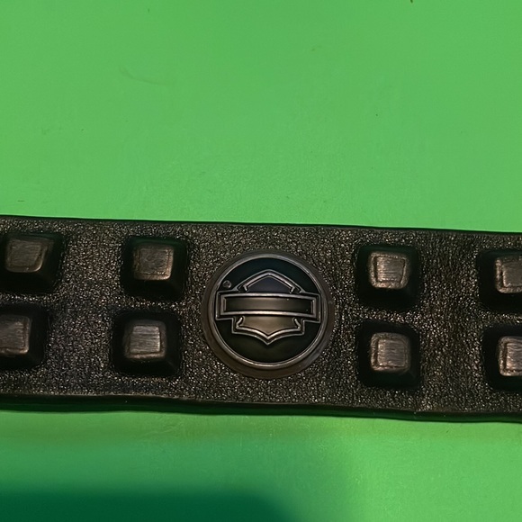 HARLEY DAVIDSON MIDNIGHT RIDER CUFF - Picture 8 of 9